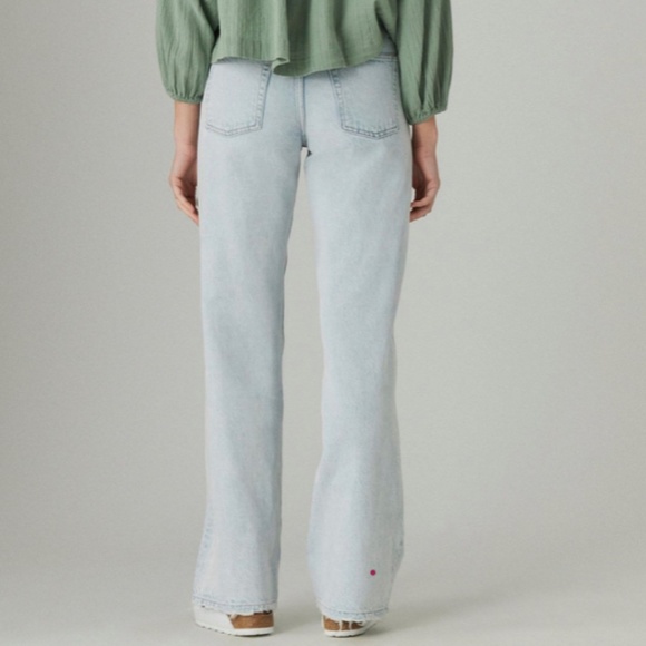Lucky Brand High Rise Wide Leg - Picture 2 of 3